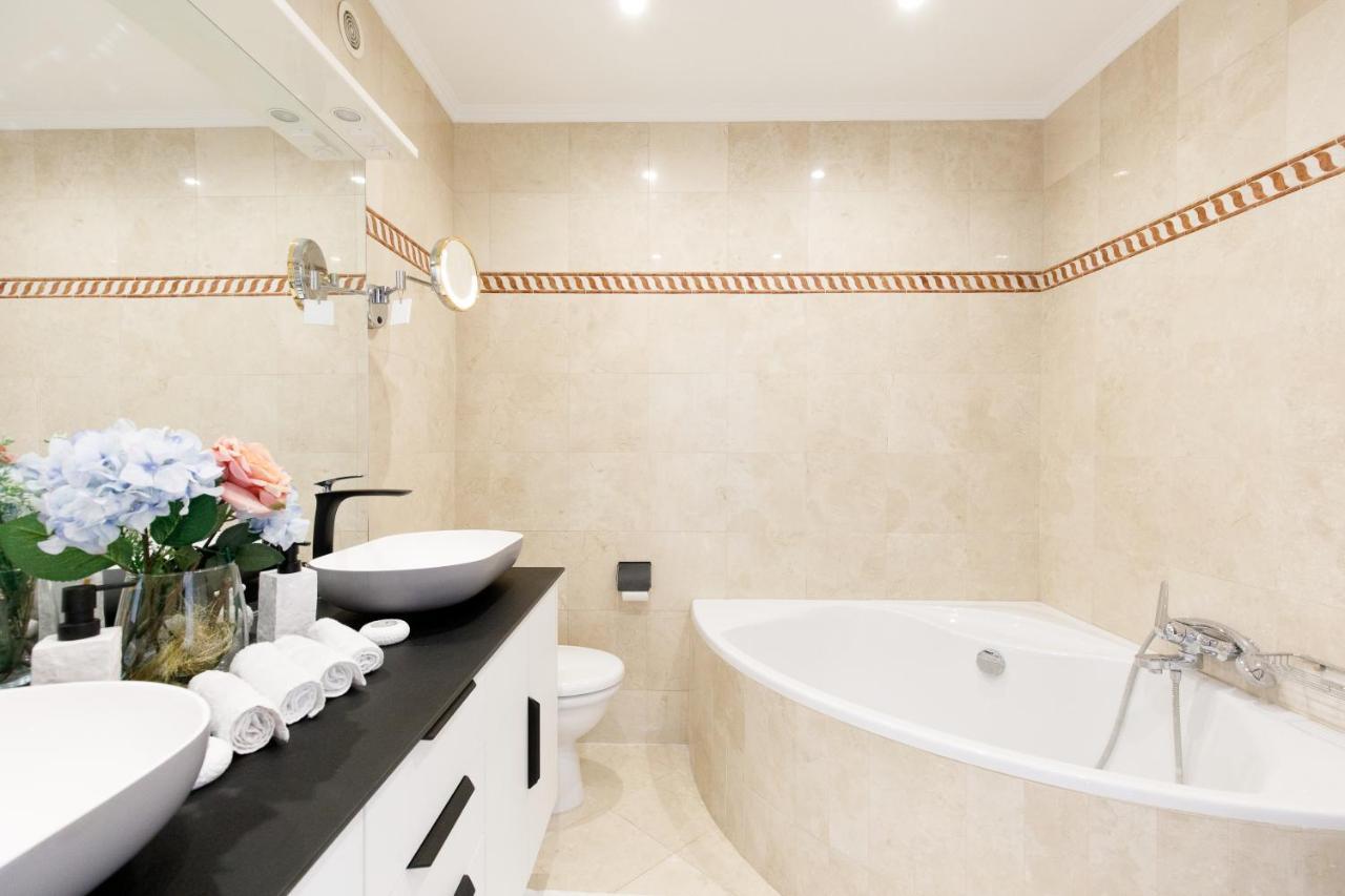 Suite Riviera - Sea View - Clim - 50M Plage - Residence De Standing - Spacieux 180 M2 - Parking كان المظهر الخارجي الصورة